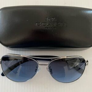 NWOT Vintage Coach Blue Grey Silver Aviator Pilot 58-14-140 Sunglasses